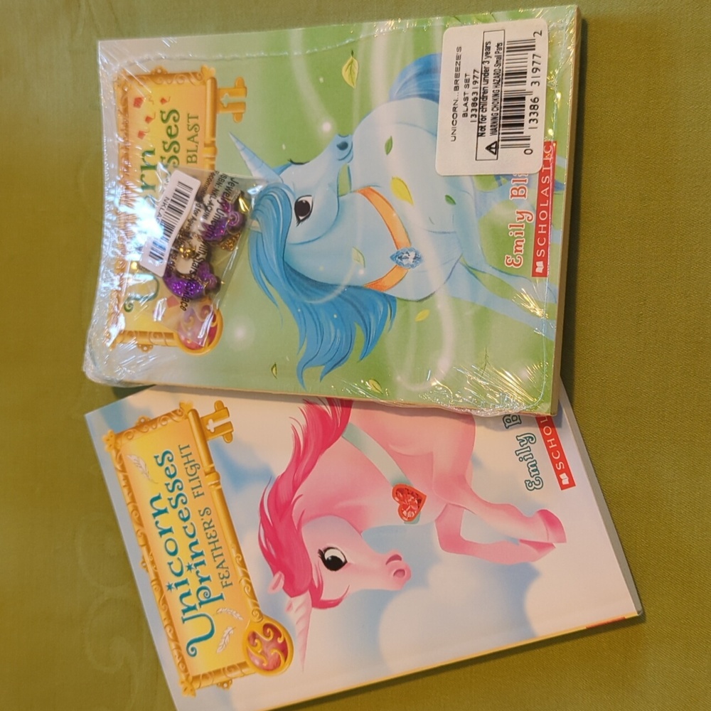 Unicorn Princess Books & Unicorn Necklace - Scholastic - NWT